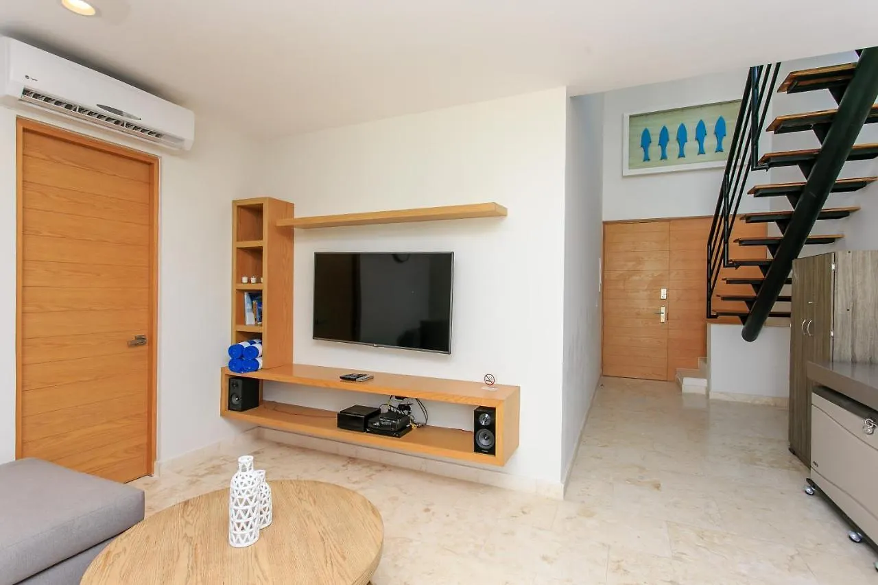 A-Nah Apartments, Rooftop Pool, Walking Distance To 5Th Avenue 신데 델 카르멘 아파트