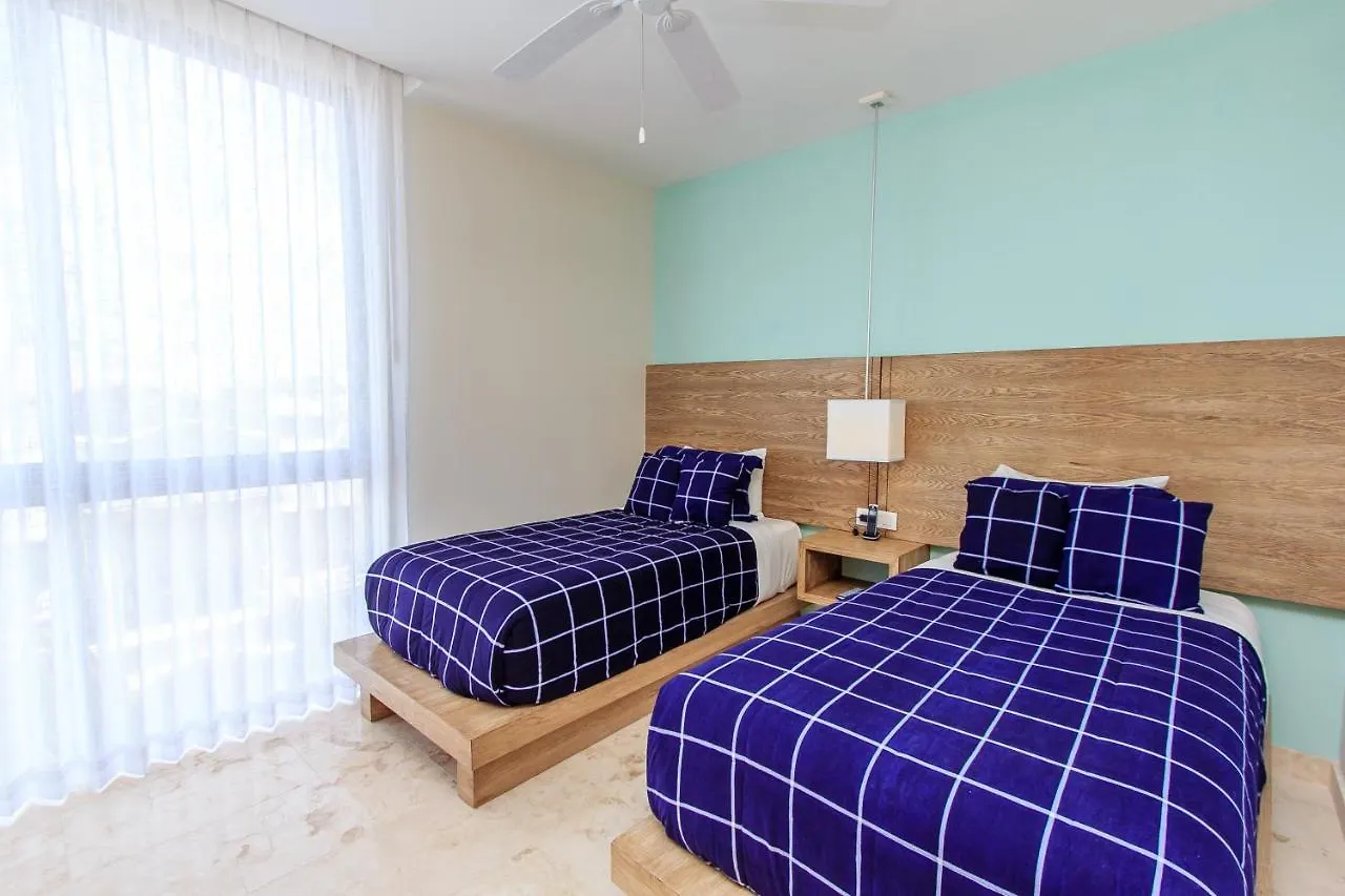 아파트 A-Nah Apartments, Rooftop Pool, Walking Distance To 5Th Avenue 신데 델 카르멘