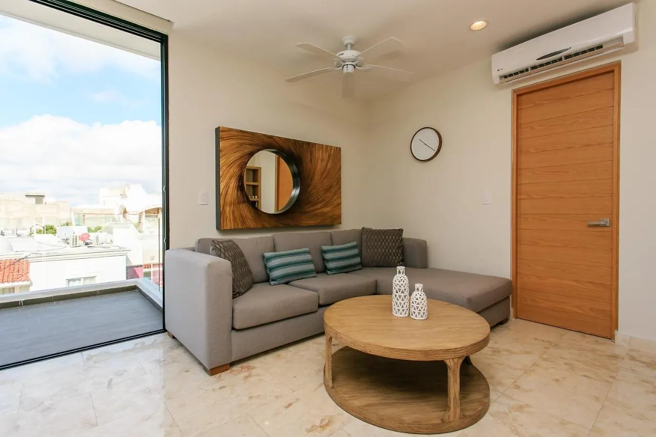 A-Nah Apartments, Rooftop Pool, Walking Distance To 5Th Avenue 신데 델 카르멘 아파트