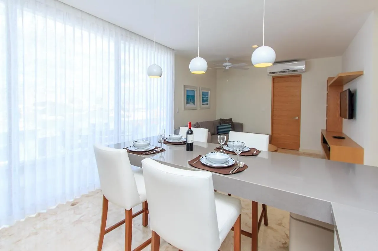A-Nah Apartments, Rooftop Pool, Walking Distance To 5Th Avenue Playa del Carmen Mexico