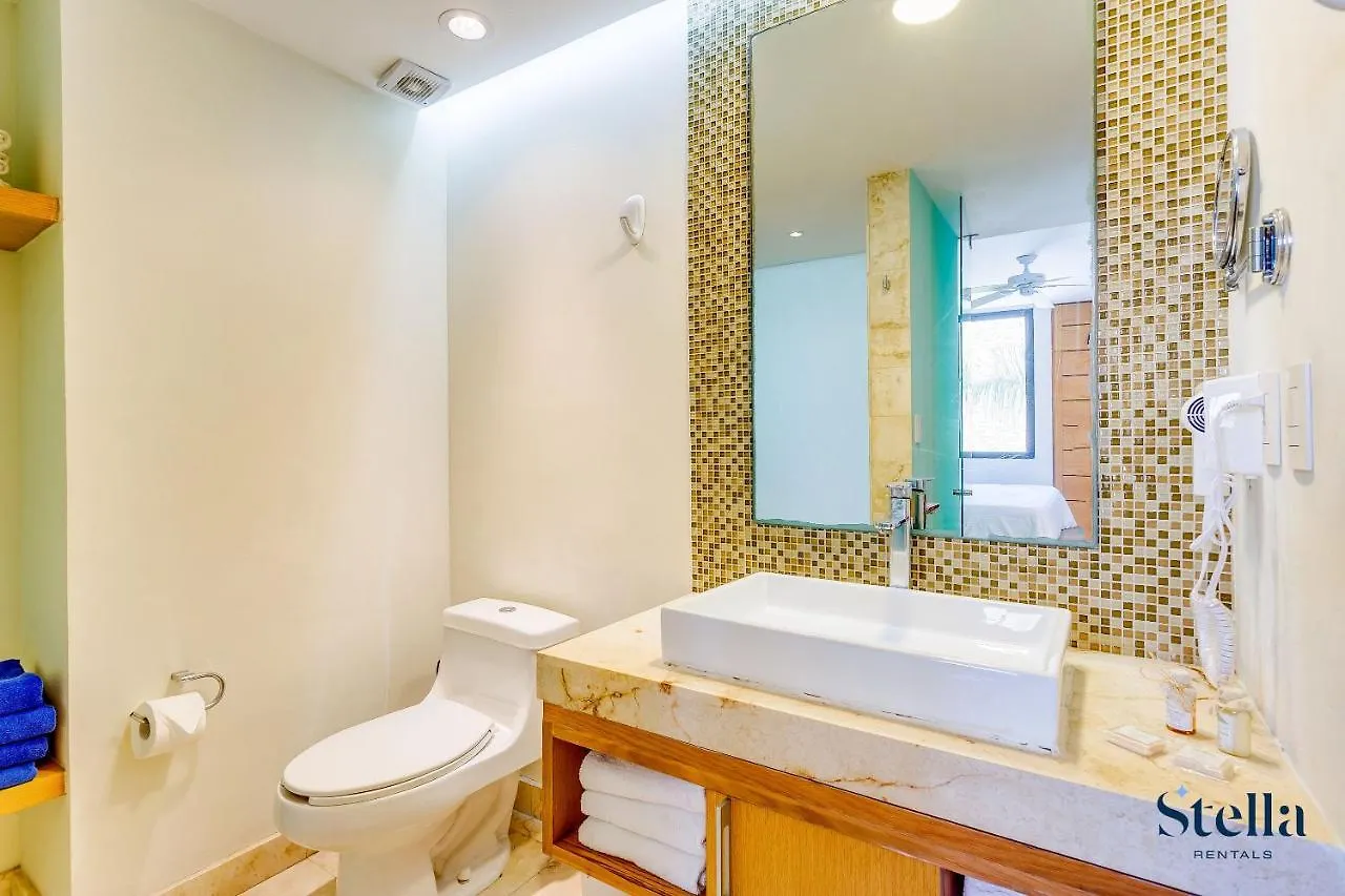 A-Nah Apartments, Rooftop Pool, Walking Distance To 5Th Avenue Playa del Carmen Mexico